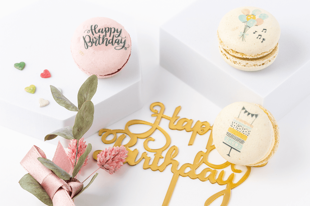 12er Box | "Happy Birthday" | Midi Macarons