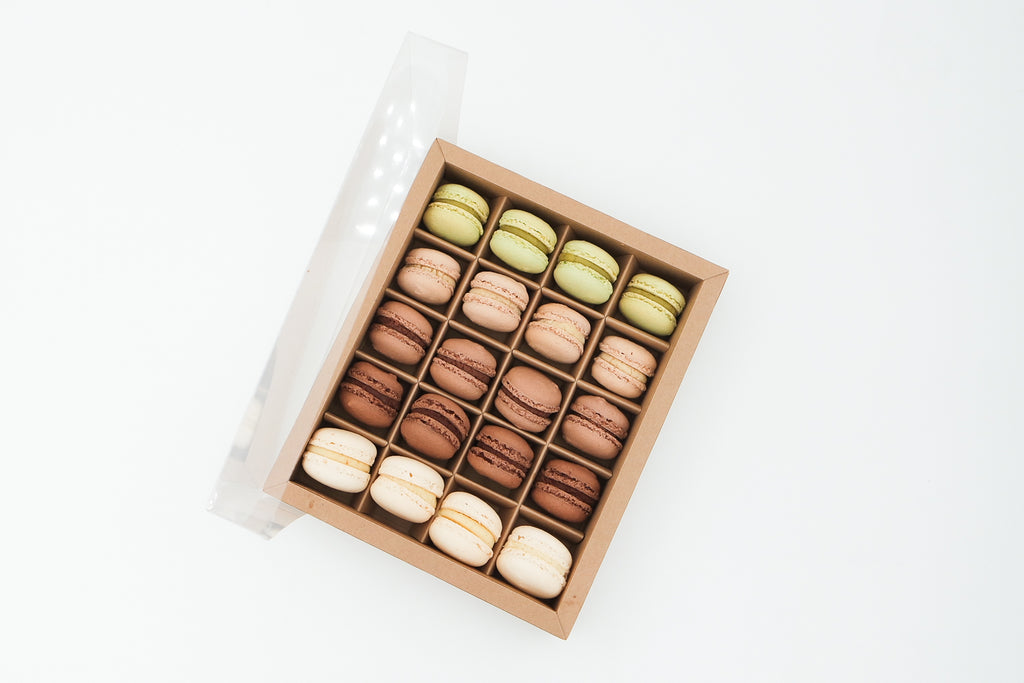 20er Box | "Nutty & Chocolate" | Mini Macarons